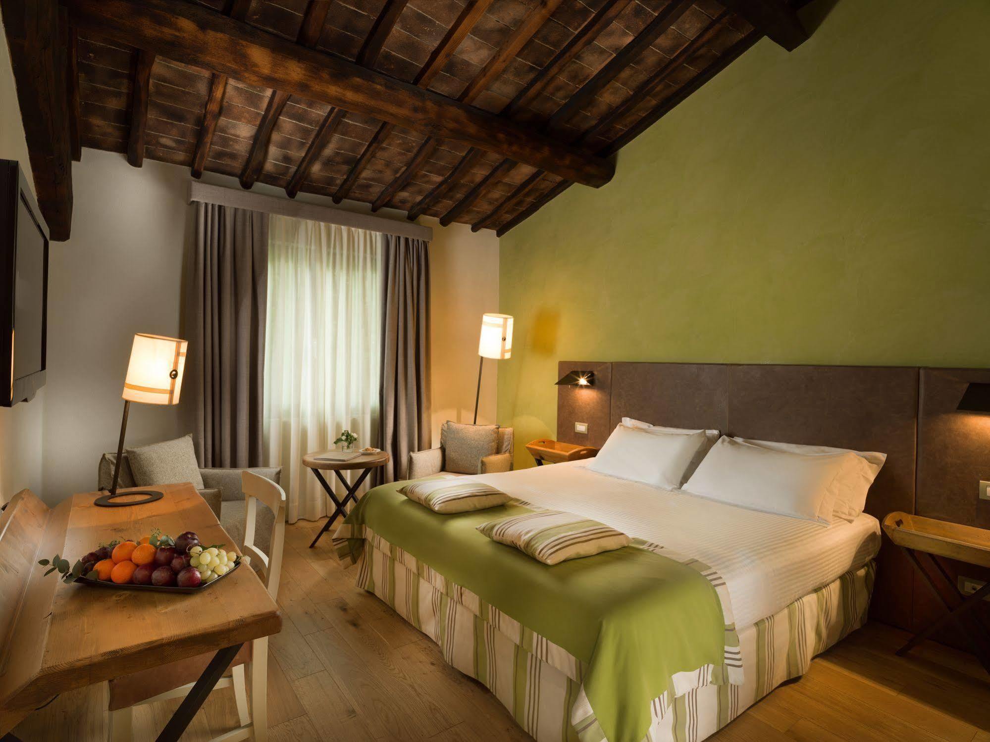 מונטאיונה Hotel La Tabaccaia מראה חיצוני תמונה