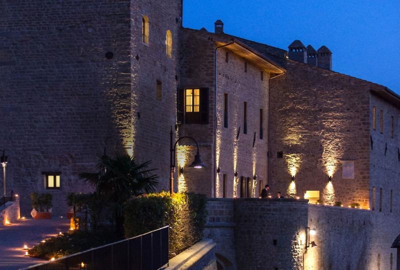 מונטאיונה Hotel La Tabaccaia מראה חיצוני תמונה