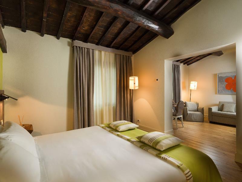 מונטאיונה Hotel La Tabaccaia מראה חיצוני תמונה